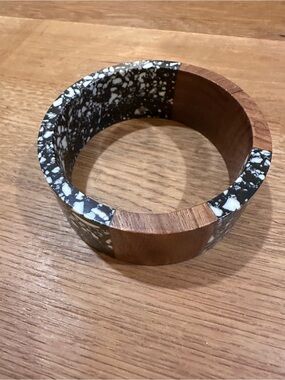Wood and Black-White Speckle Bangle Bracelet
